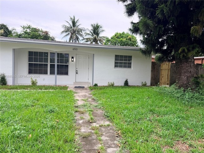Photo - 650 SW 55th Ave