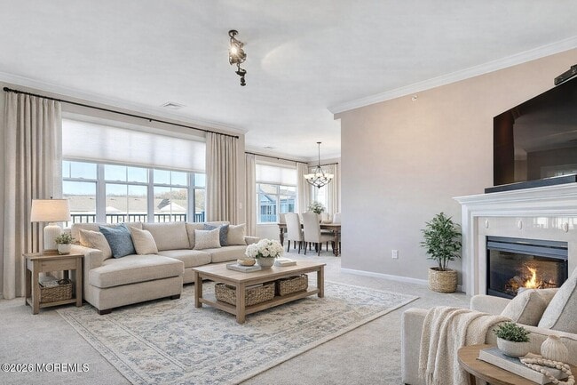 Photo - 631 Sloan Ct