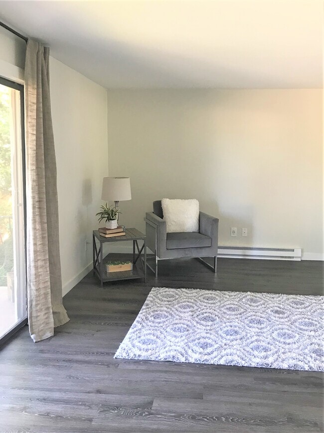 Photo - 1366 Orleans St Unidad 1366