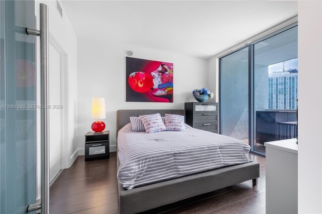 Photo - 90 SW 3rd St Unit 2116