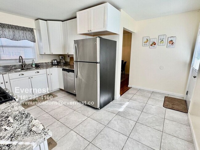 Photo - 2542 S Pittsburg Ave