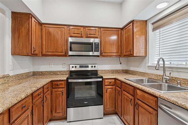 Photo - 5859 Frankford Rd Unidad 505