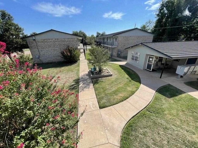 Photo - 1502 NW Kingsbury Ave Unit 32