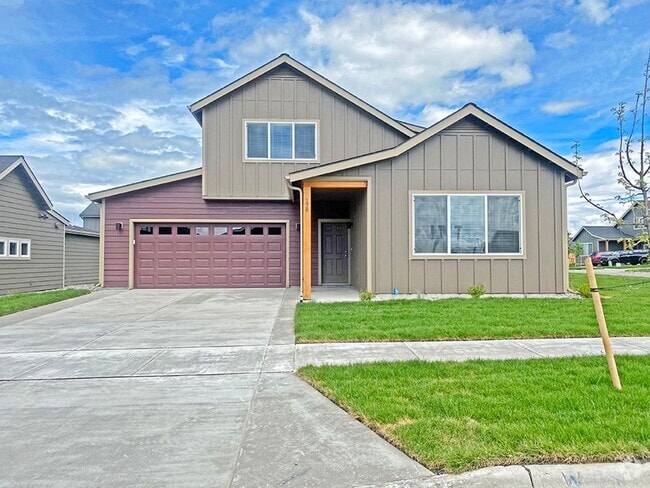 Building Photo - Beautiful Single Family Detached Home in N...