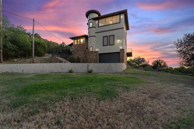 Photo - 21803 Briarcliff Dr