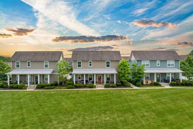 Homestead at Hartness apartments — community photo