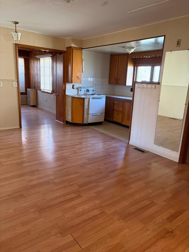 Photo - 40 Norwood Ave Unit A