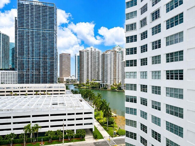 Photo - 825 Brickell Bay Dr Unit 1245