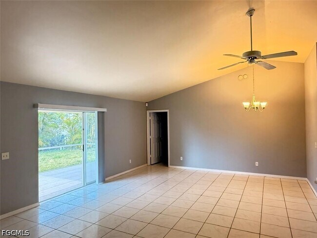 Photo - 1409 SW 10th St