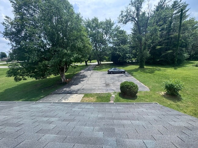 Photo - 5 Bd 2.5 Ba