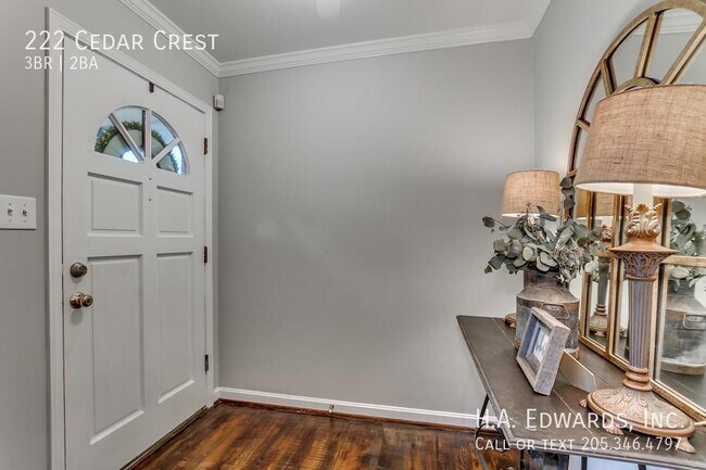 Photo - 222 Cedar Crest
