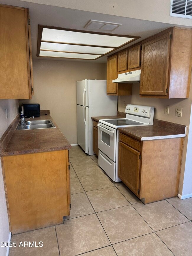 Photo - 286 W Palomino Dr