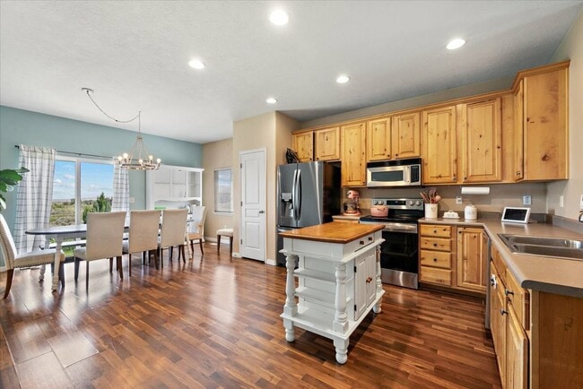 Photo - 3764 Gullane Rd