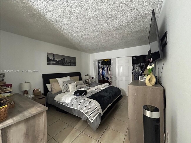 Photo - 19781 SW 114th Ave Unit 141