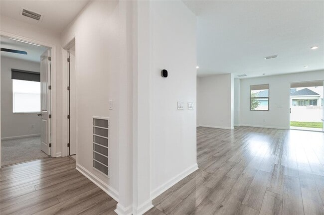 Photo - 7910 Waterfield Ave