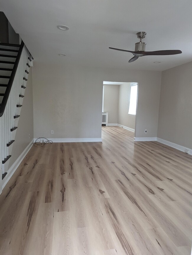 Photo - 702 S Scott St Townhome