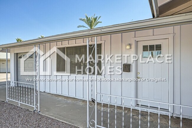 12021 N Riviera Ct