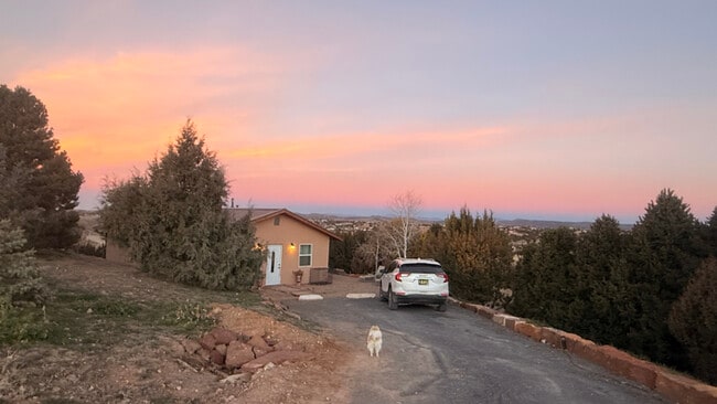 Photo - 19 Scarlett Ln