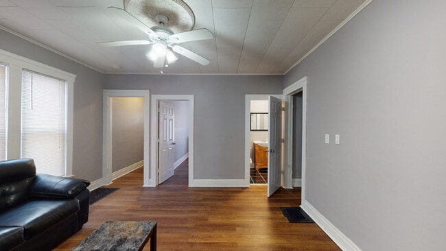 305 S Beech St Unit Room #4