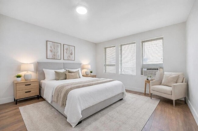 Photo - 1554 SW 5th St Unidad 3a