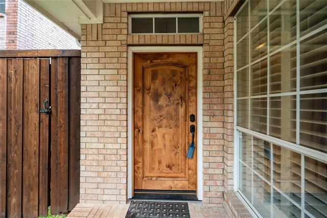 Photo - 6849 Barbican Dr