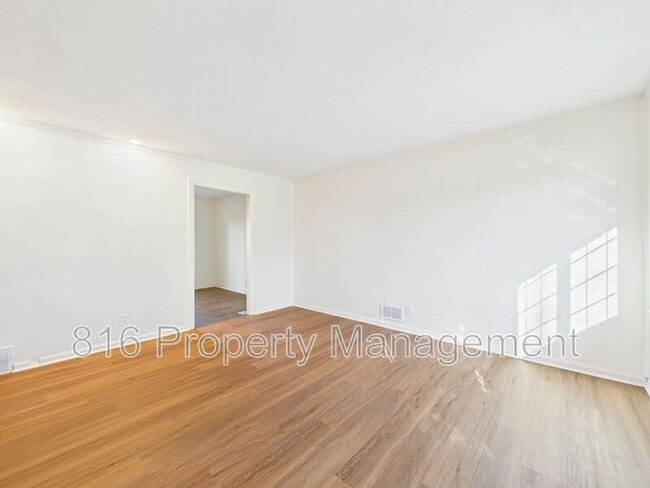 Photo - 6202 E 150th Terrace