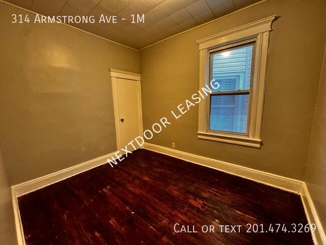 Photo - 314 Armstrong Ave Unit 1M