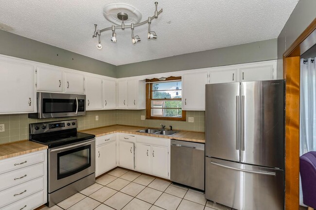 Photo - 7408 NW 79 Ct