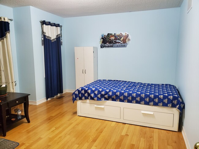 Photo - 302 Sunny Meadow Blvd