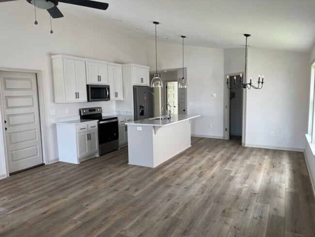 Photo - 3 bed 2 bath House