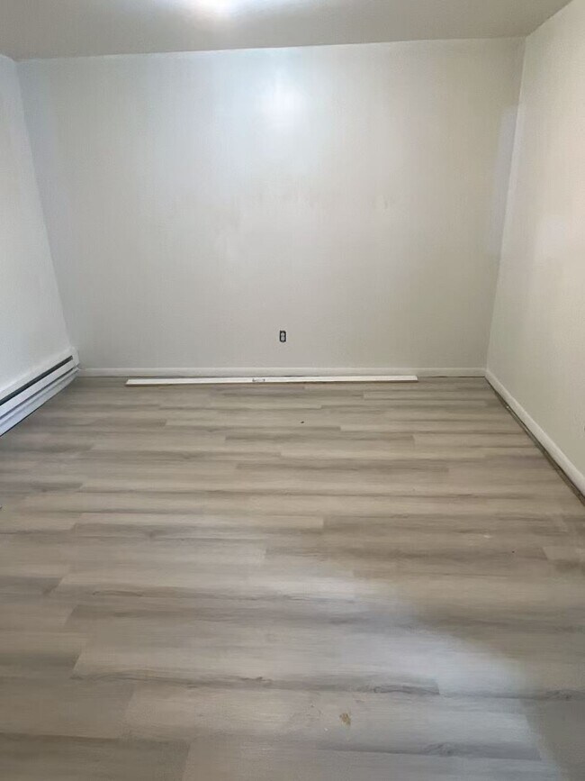 Photo - 5917 59th Dr Unit apt 3