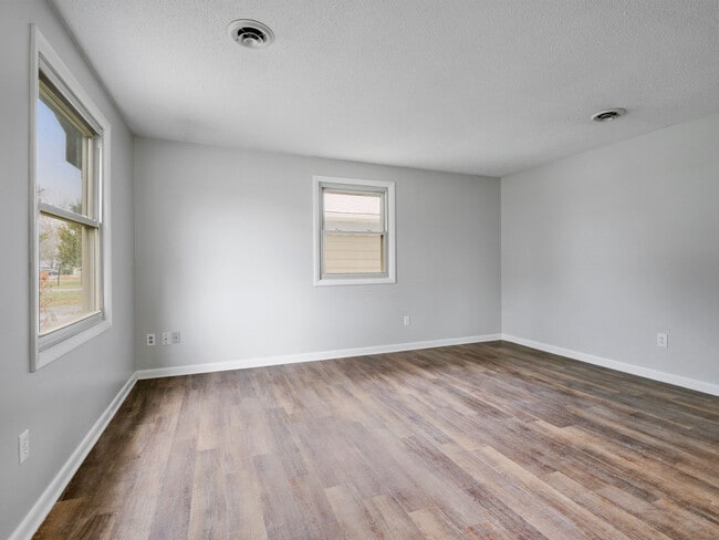 Photo - 4516 Innsbruck Dr