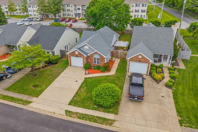 Photo - 302 Northwind Dr