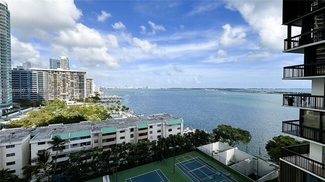 Building Photo - 2333 Brickell Ave Unit 1009