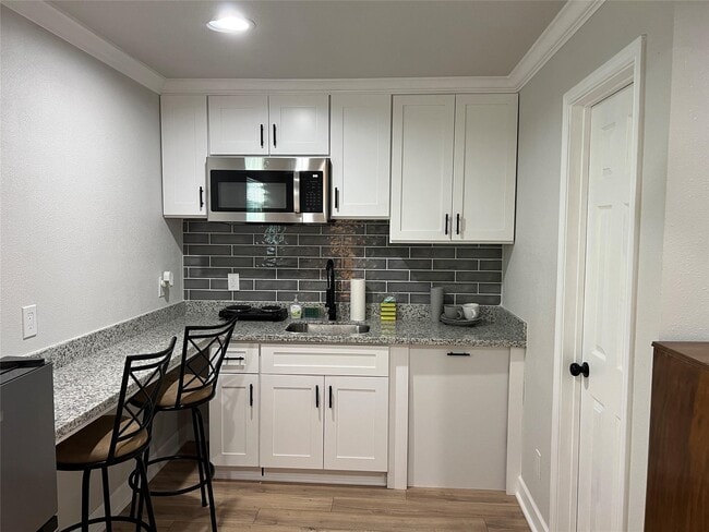 Photo - 7125 Conley St
