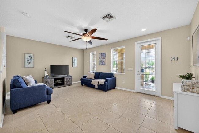 Photo - 3736 82nd Ave Cir E