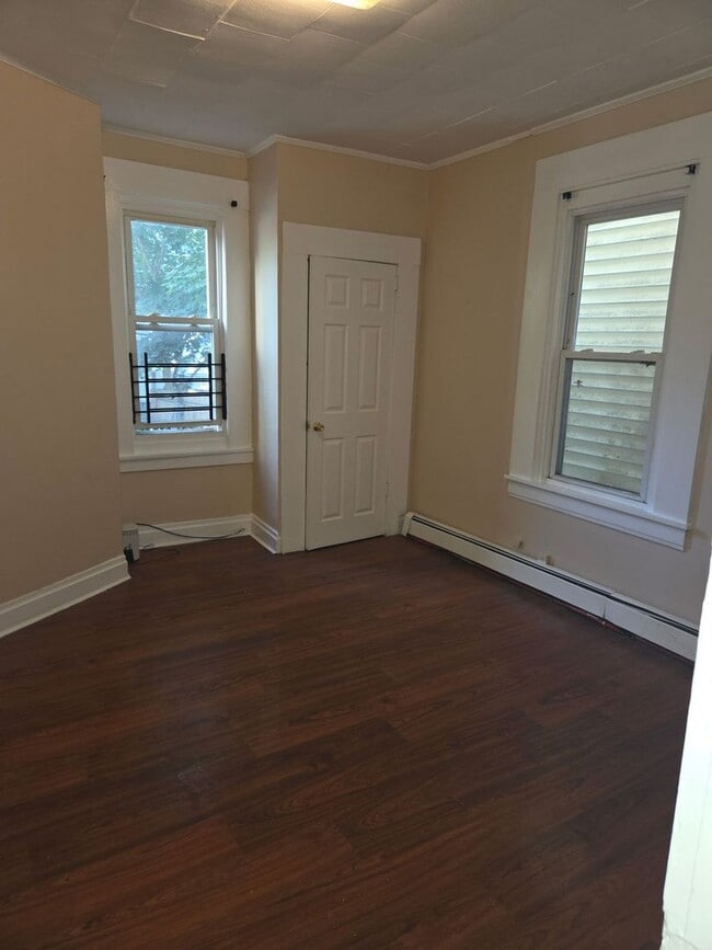 Photo - 239 N 5th St Apartamento Unidad 1F