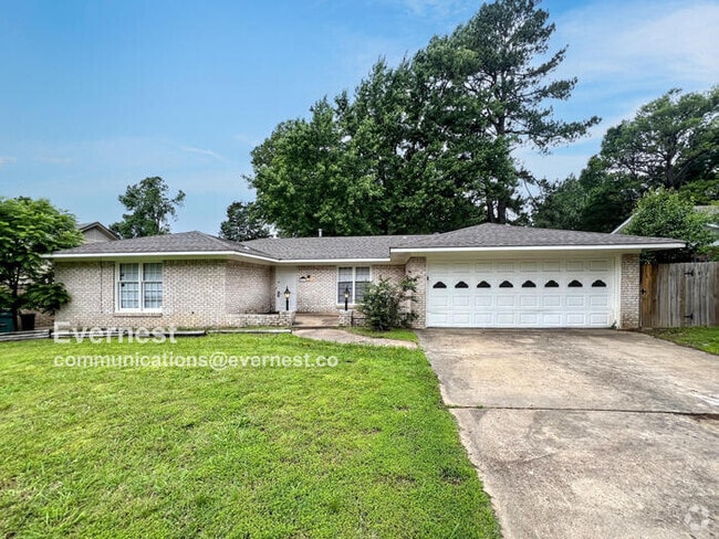 Building Photo - 8287 Farmington Dr E Rental