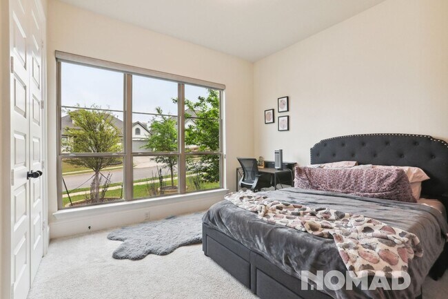 Photo - Spacious 4BR House in Austin