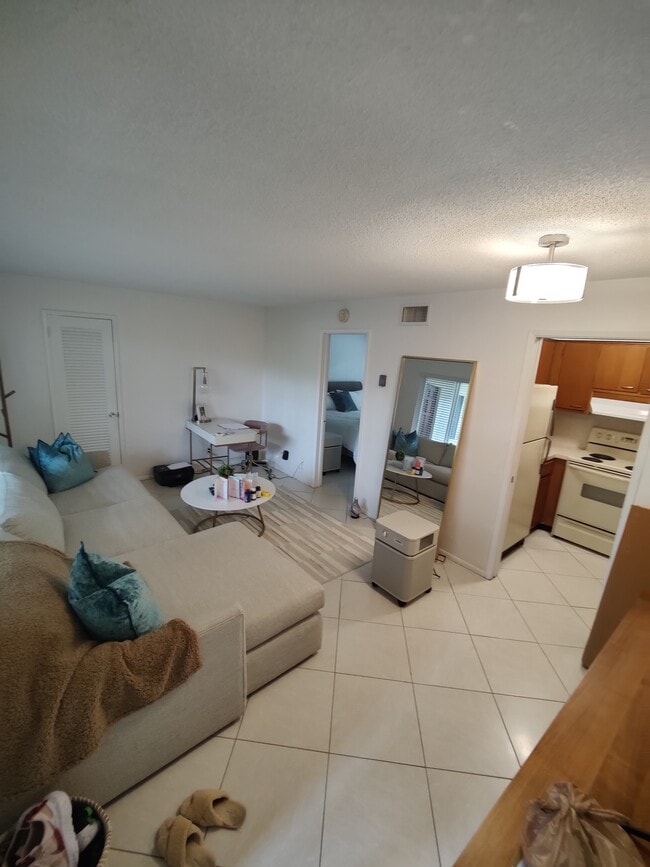 Photo - 301 E Royal Palm Rd Unit 1C
