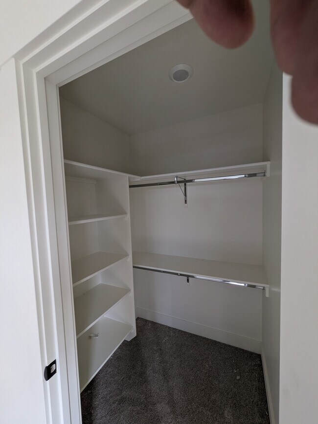 Photo - 4707 Highgarden Wy