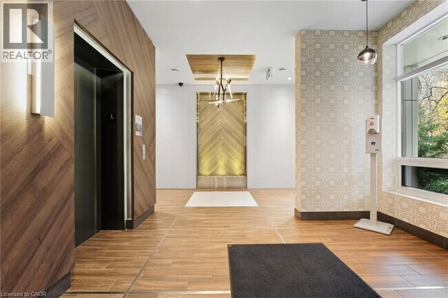 Photo - 455 Charlton Ave E Unit 308