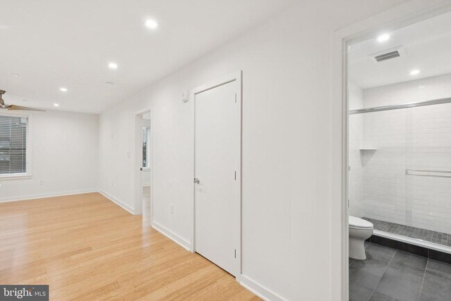 Photo - 1302 S 18th St Unidad 1