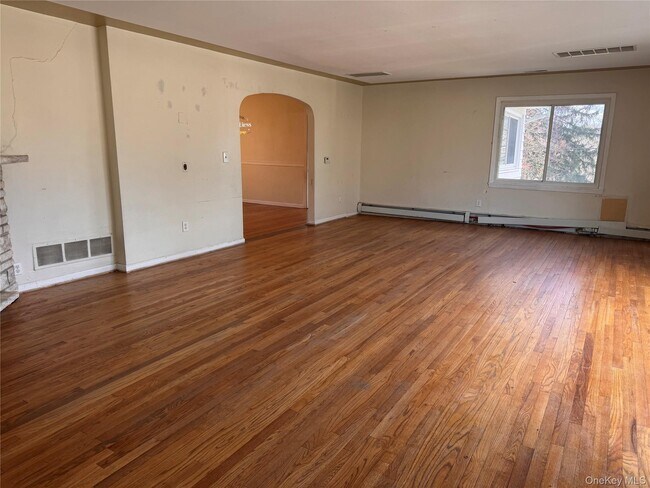 116 Williams Ave