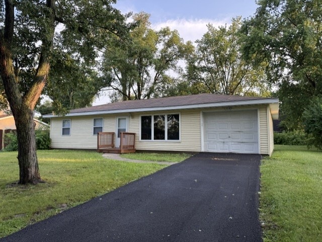 Building Photo - 398 Clear Creek Dr
