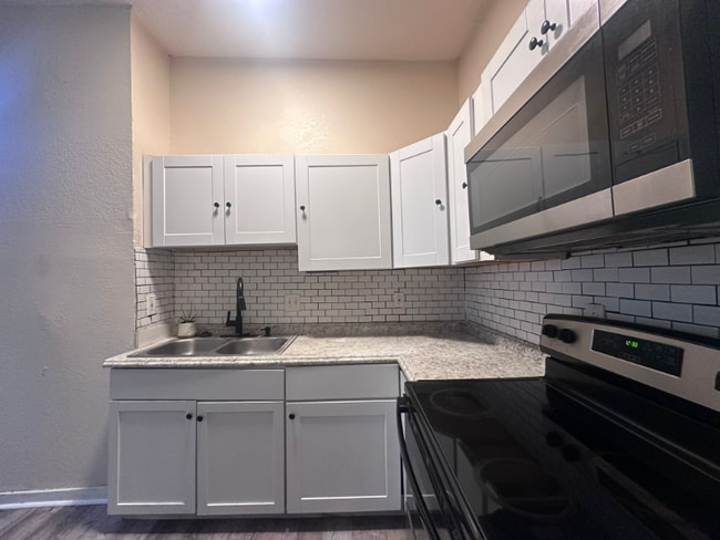 Photo - 1712 Oregon Pl Unidad 1712 Back