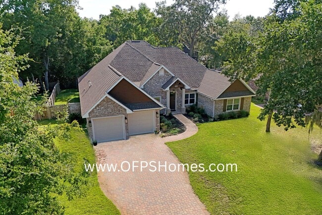 Photo - 1438 E Shores Blvd
