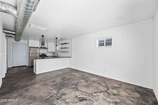 Photo - 3601 N 15th Ave Unidad 29