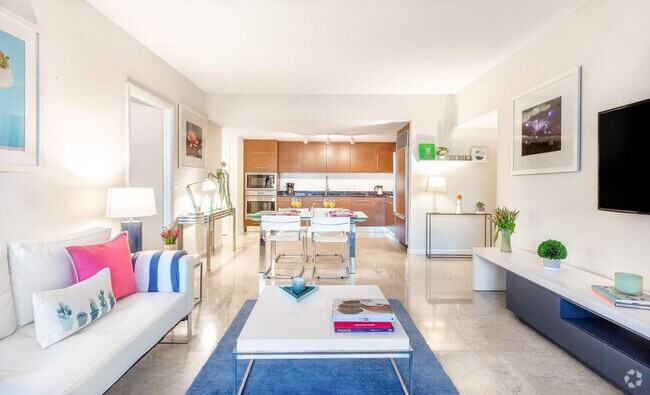 Building Photo - 485 Brickell Ave Unit ID1240479P Rental