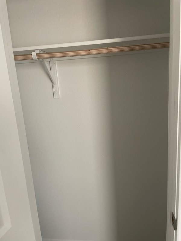 Photo - 142 Illusion Lk Ln